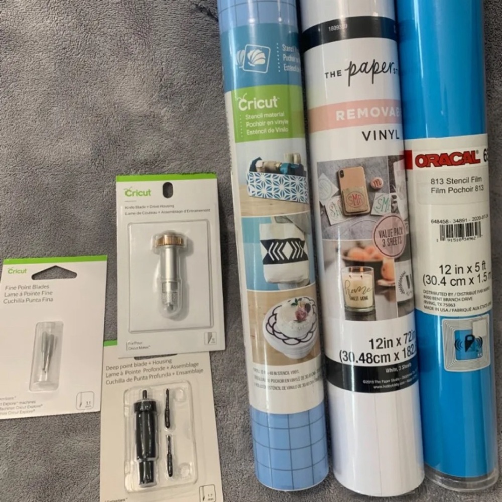 Cricut Blades / Housing & Rolls of Vinyl Bundle